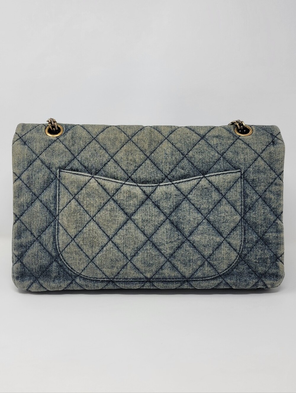 CHANEL Maxi Quilted Denim 2.55 Reissue 227 Double Flap Bag - Picture 2 of 13